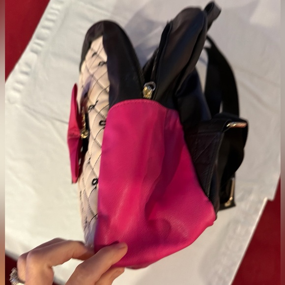 Betsy Johnson Black Pink Quilted Backpack 12”x14” Pink Bow Gold Buckle Strap BAG main image 5
